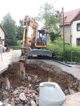 Gemeinde Bodelwitz,
Dorfbachverrohrung, Schmutzwasserkanal und Trinkwasserleitung