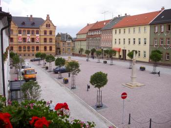 Stadt Auma,
Umgestaltung Markt Baubeginn 2005 & Fertigstellung 2006